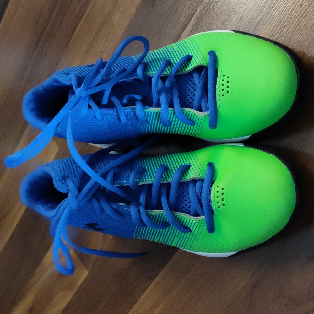 Under Armour kids shoes